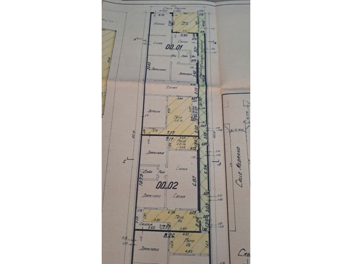 VENTA CASA DE PASILLO TRES DORMITORIOS Y COMODIN ZONA NORTE