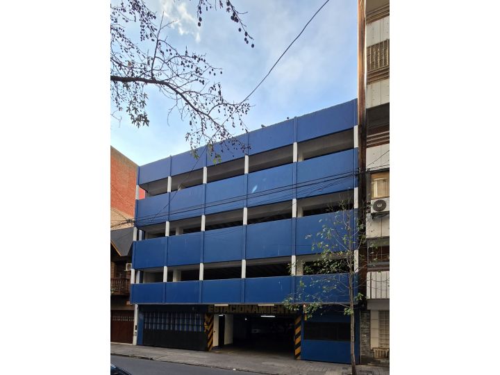 VENTA COCHERA CENTRICA