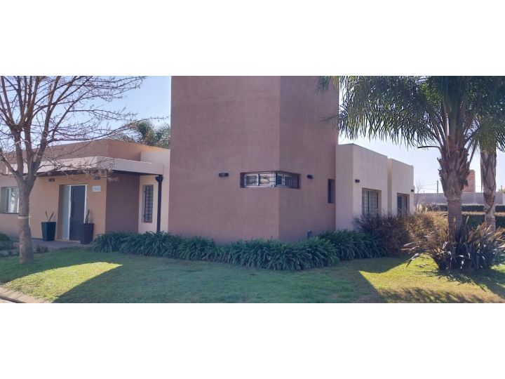 LA ANTONELLA BARRIO CERRADO-