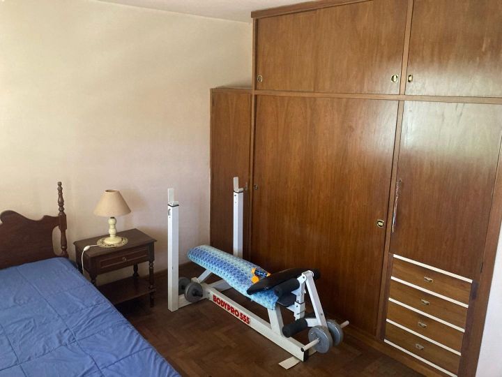 VENDTA CASA 2 PLANTAS C/COCHERA A METROS DUARTE QUIROS