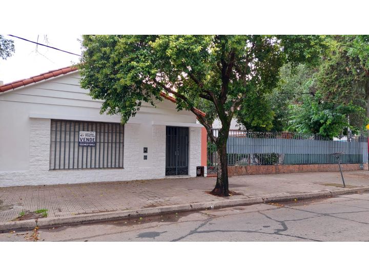 Dean Funes 2773 - Chalet de dos dormitorios- Unidad 00 - 01 - USD 130.000