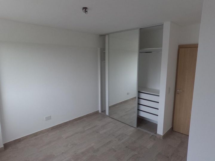 VENTA DEPARTAMENTO 2 DORMITORIOS- SAN EDUARDO