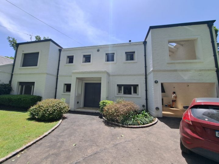 BLVD. ARGENTINO 8700 | 3 DORMITORIOS | PILETA | ALQUILER TEMPORARIO