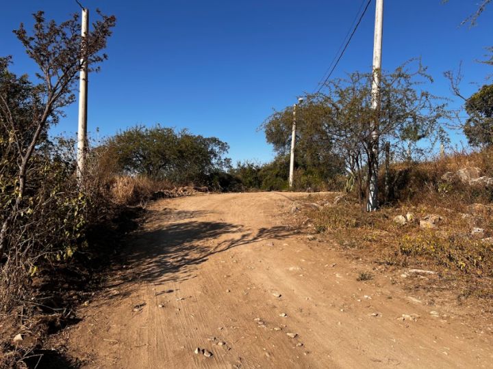 VENDO LOTE EN RIO CEBALLOS CON ESCRITURA