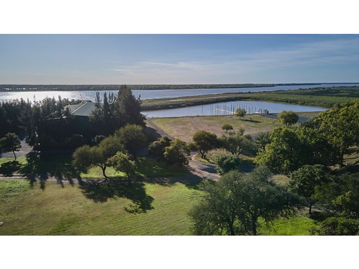 OPORTUNIDAD BARRIO CERRADO COSTANERA - BARRIO RIBERA