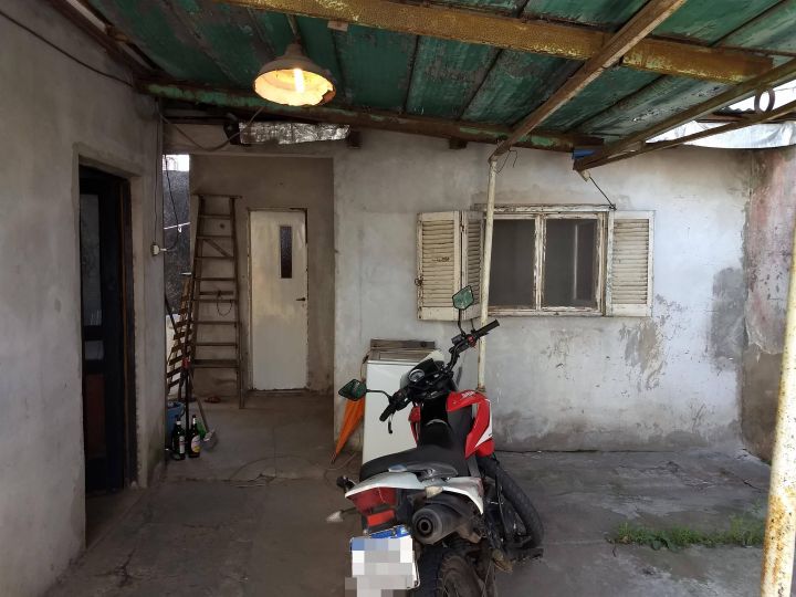 Casa a Reciclar a la Venta. Posibilidad de proyecto. Barrio Bella Vista, Rosario.