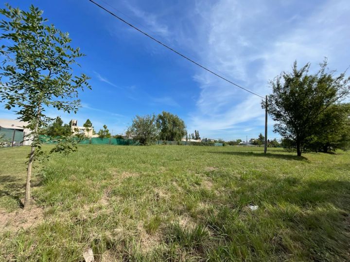 Venta Terreno en Funes Town