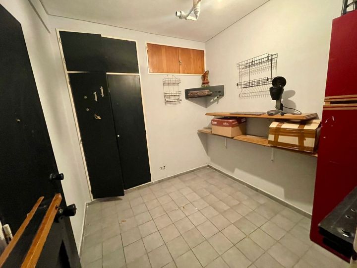Alquiler PISO/DEPARTAMENTO 5 ambientes c/ Dependencia DOS cocheras. Palermo