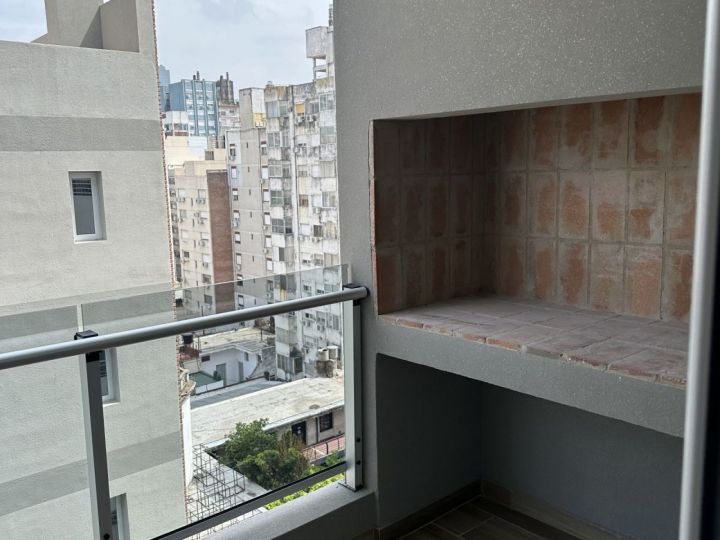 Venta Departamento 1 Dotmitorio con cochera Moreno 200