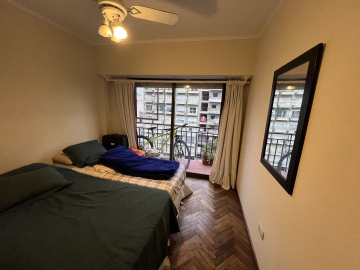 Departamento 1 dormitorio sobre Av Francia