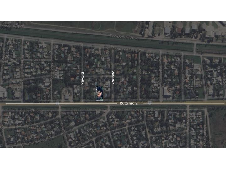 Lote comercial sobre colectora, frente a ruta 9