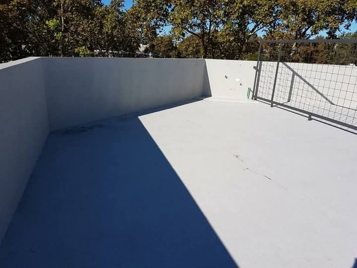 Departamento de un dormitorio.                                       8 de noviembre 777   piso 2