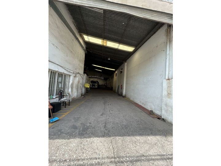 Garay 3660-Nave 950m2-VENTA