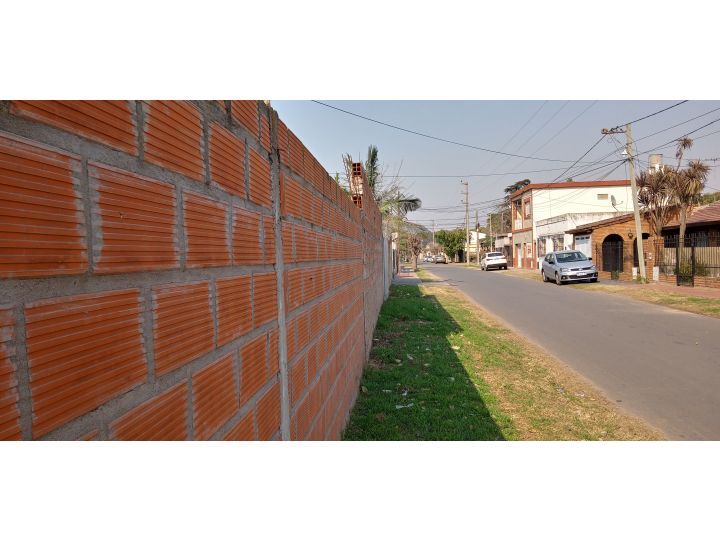 Capitán Bermúdez: Brasil 699 y Puerto Argentino 220, Terreno de 234 m2 cercado, Santa Fe, Argentina