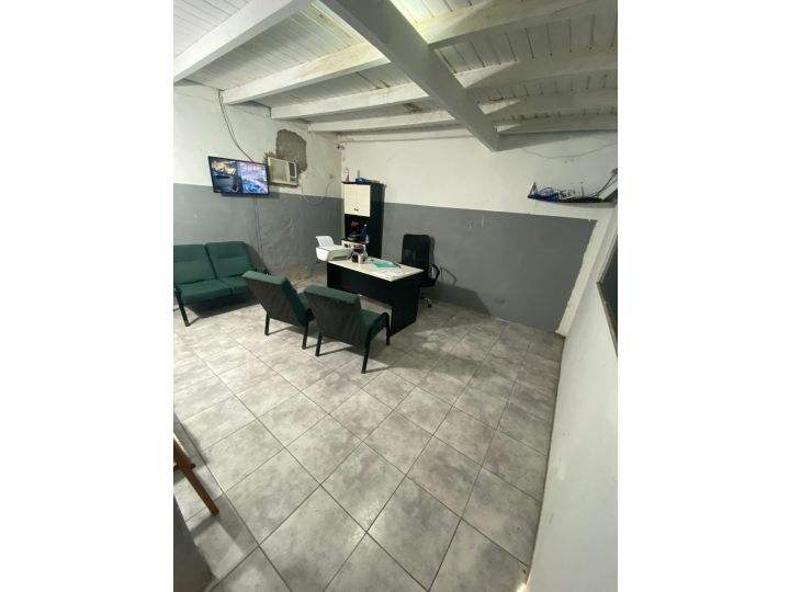 Granadero Baigorria, Eva Peron nº 215 GALPON - VENTA