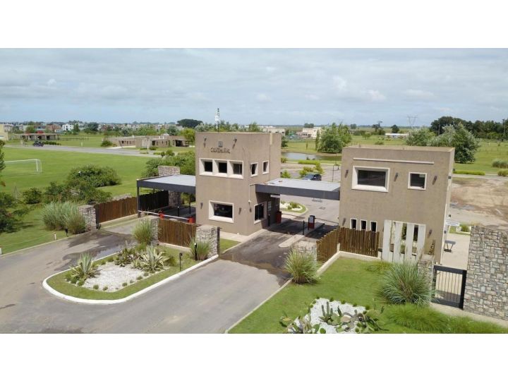 Venta Lote en Barrio Cruz del Sur San Vicente