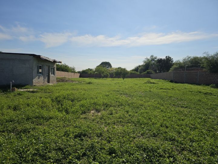 Casa a terminar sobre amplio terreno de 1955m2! Barrio Quinto Cuartel - Victoria, Entre Ríos