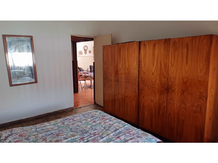 ¡Oportunidad única! Venta de casa de 3 Ambientes con amplio lote