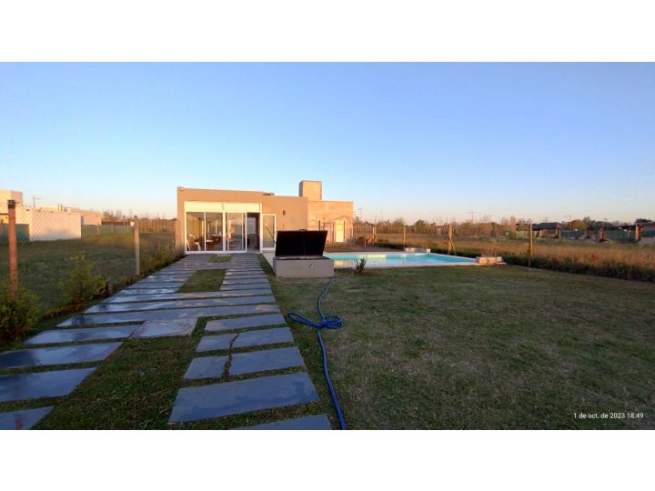 Se vende quincho con piscina en barrio Ribera de Andino. Tu oportunidad de inversión cerca del rio y de reserva natural