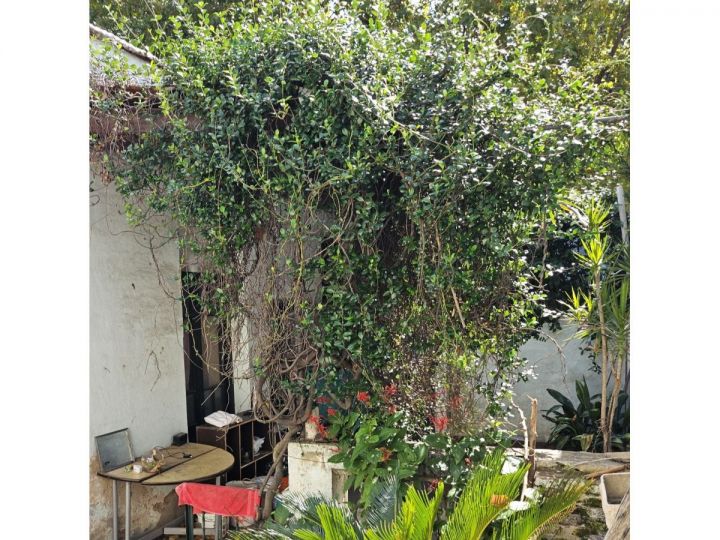 Casa a reciclar | Morón centro a 3 cuadras estacíon | Excelente ubicación estatregica