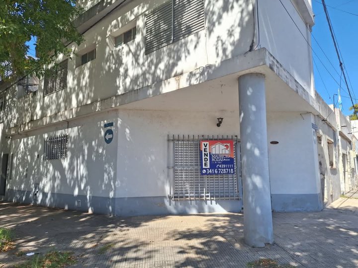 CASA DE 2 DORMITORIOS -Barrio Cura