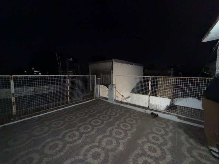 Casa Interna de 2 Habitaciones en Barrio Trángulo