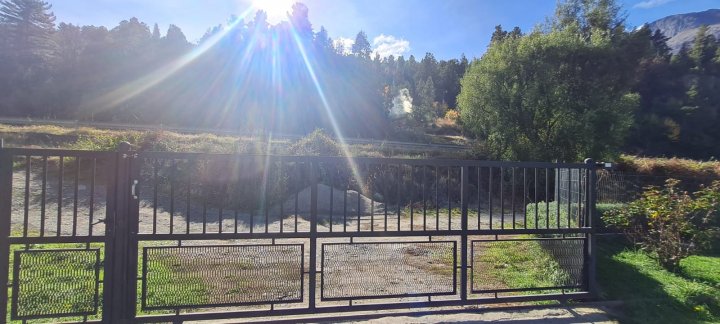 CASA EN VENTA- EL HOYO-CHUBUT