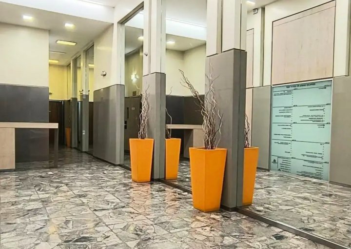 Venta OFICINA microcentro de Rosario con baño privado
