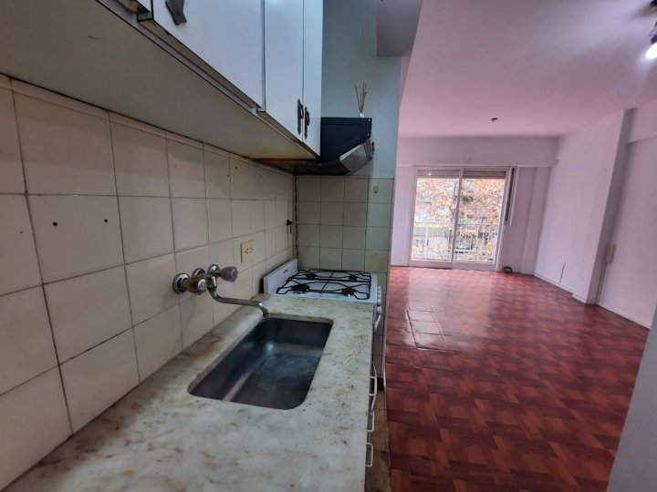 Belgrano Alquiler sin expensas Monoambiente con balcón