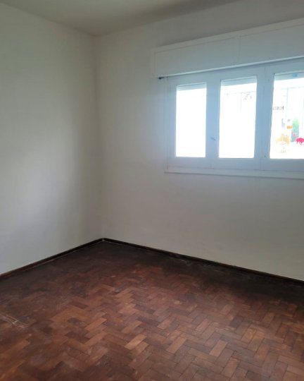EN ALQUILER PA DE DOS DORMITORIOS EN CORDOBA 4100