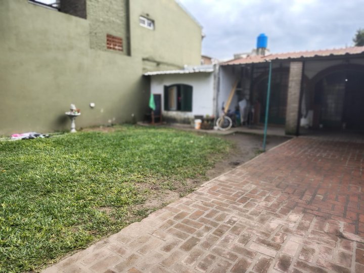 Granadero Baigorria, Tierra del Fuego Nº 394 - VENTA