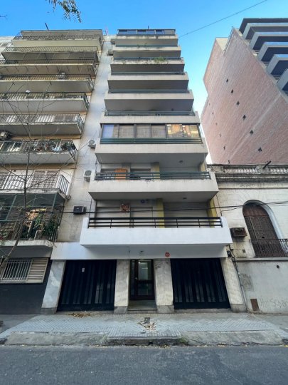 Oportunidad Barrio Martin-Mono Ambiente con terraza exclusiva