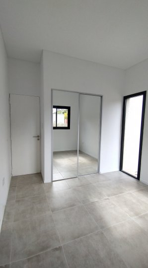 VENTA CASA A ESTRENAR 2 DORMITORIOS IBARLUCEA BARRIO EL SOLEADO