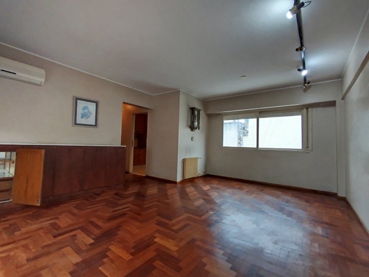 Santa Fe 1495 8vo piso