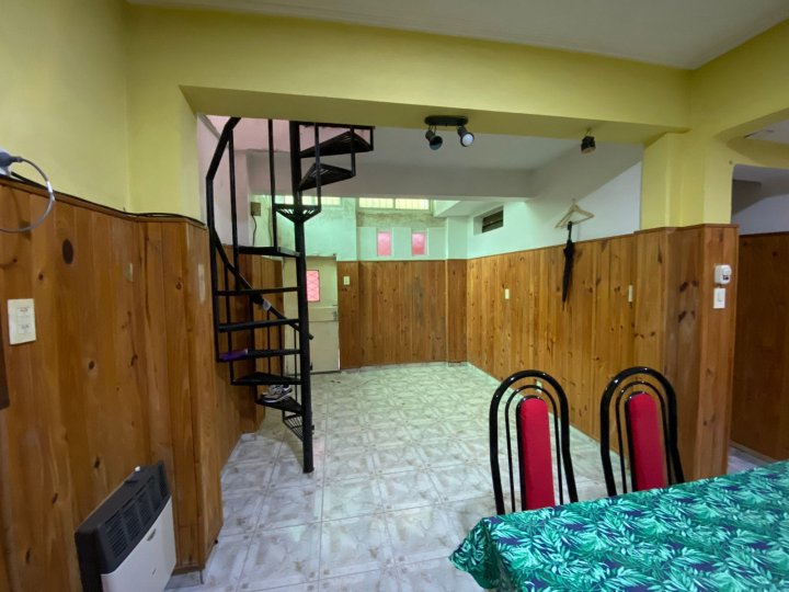 VENTA Casa Pasillo 3 dorm. # Amenabar 343 - Dpto. 3