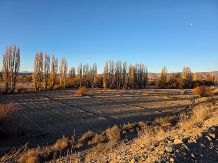 CHACRA CON POTENCIAL TURÍSTICO EN GUALJAINA, CHUBUT