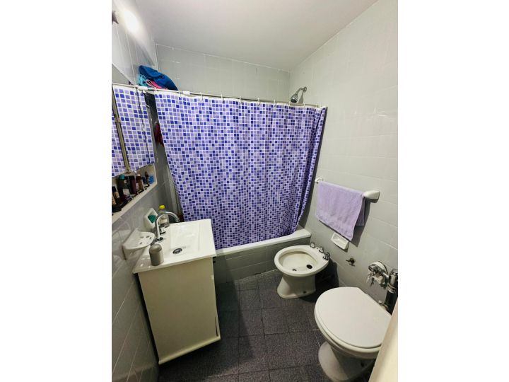 VENTA 2 AMBIENTES BELGRANO R   BOULEVARD AV. DE LOS INCAS    LAVADERO  NO PAGA AYSA Y METROGAS LOZA RADIANTE  A/A
