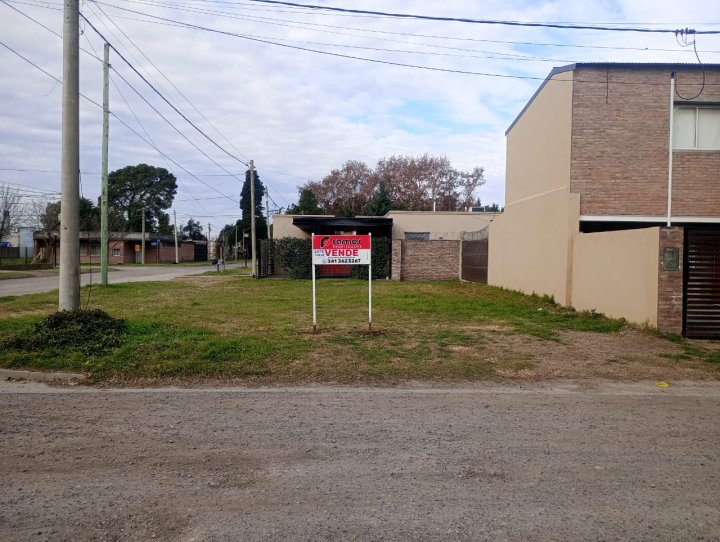 VENDE TERRENO EN SOLDINI. Paseo de la Bodega