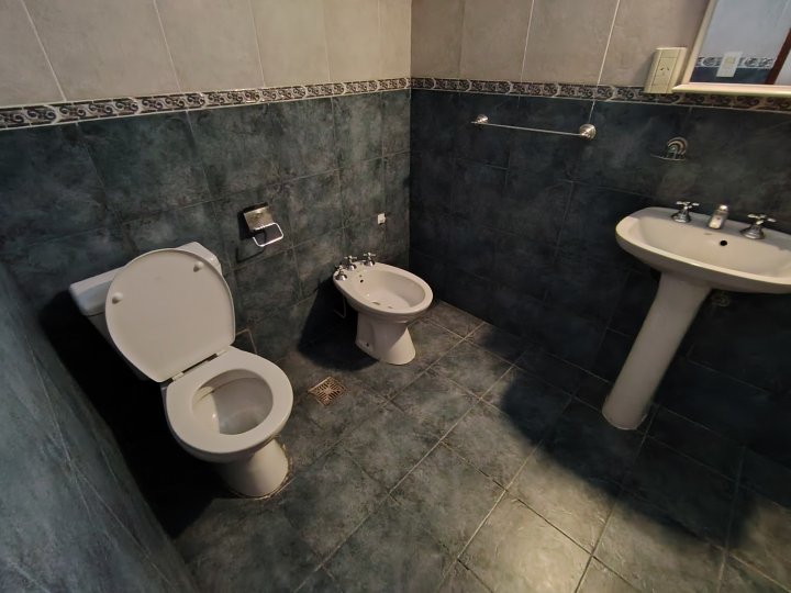 PESTALOZZI  880 - CASA INTERNA UNICA