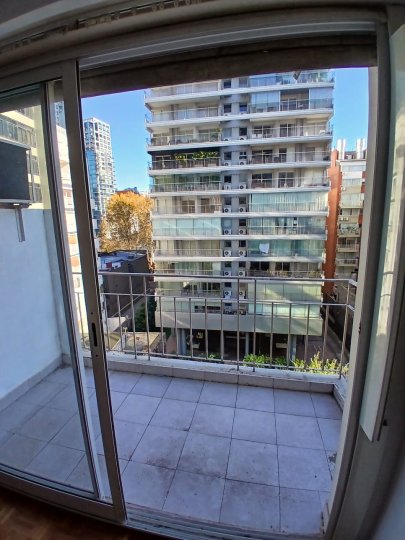 Palermo Nuevo, Kennedy 2800, 2 amb, 45m2, $ 700,000 + expensas + servicios. Expensas Junio = $ 140,000.- * SIN MUEBLES *