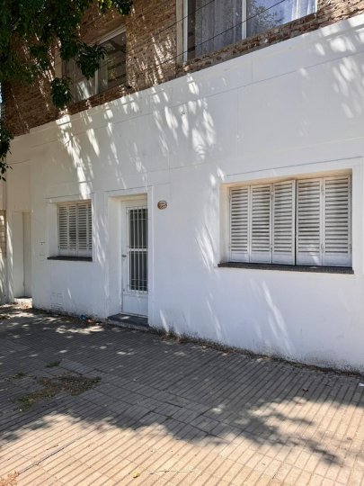 CASA EN VENTA Bv SEGUI 600