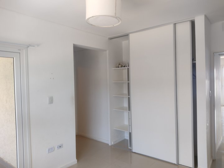 ALQUILER DE DEPARTAMENTO 3 AMB CON BALCON
