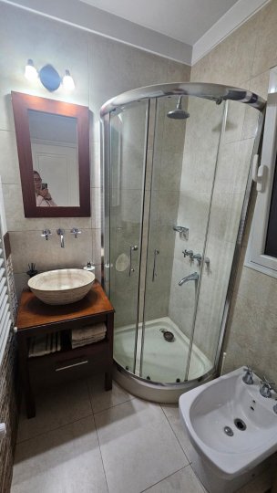 Alquiler casa 4 dormitorios en Funes Hills Mirasoles