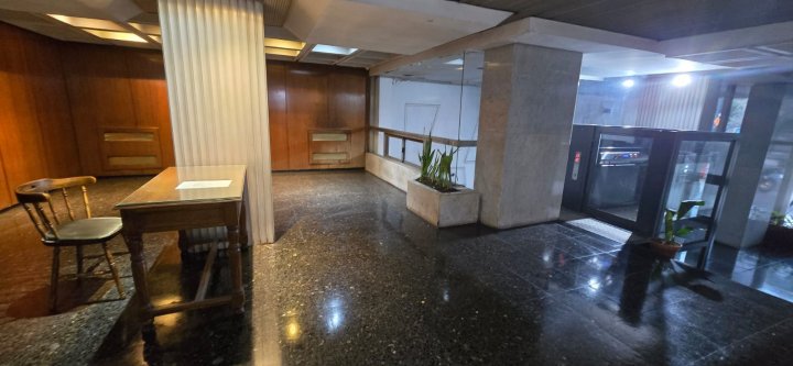 Departamento en venta 2 ambientes reciclado - Jardín Botánico