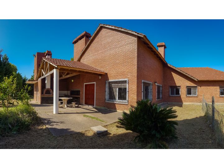 Casa en Villa La Rivera