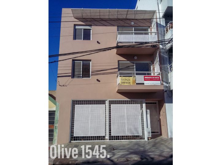Departamento de 2 dormitorios semipiso, Olivé 1545