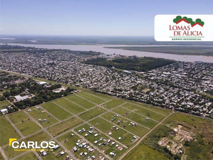 Terrenos en venta en barrio Lomas de Alicia