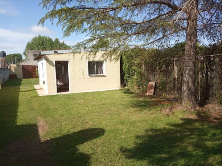 Monoambiente con amplio terreno en Soldini