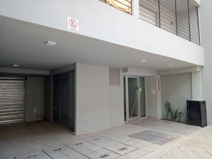 DEPARTAMENTO EN VENTA DE DOS DORMITORIOS CON COCHERA