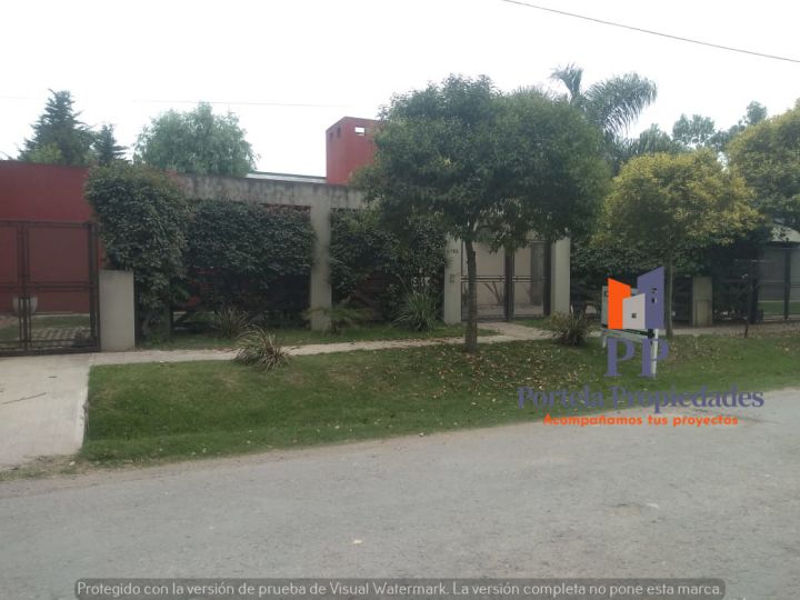 CASA QUINTA EN FRANCISCO ALVAREZ